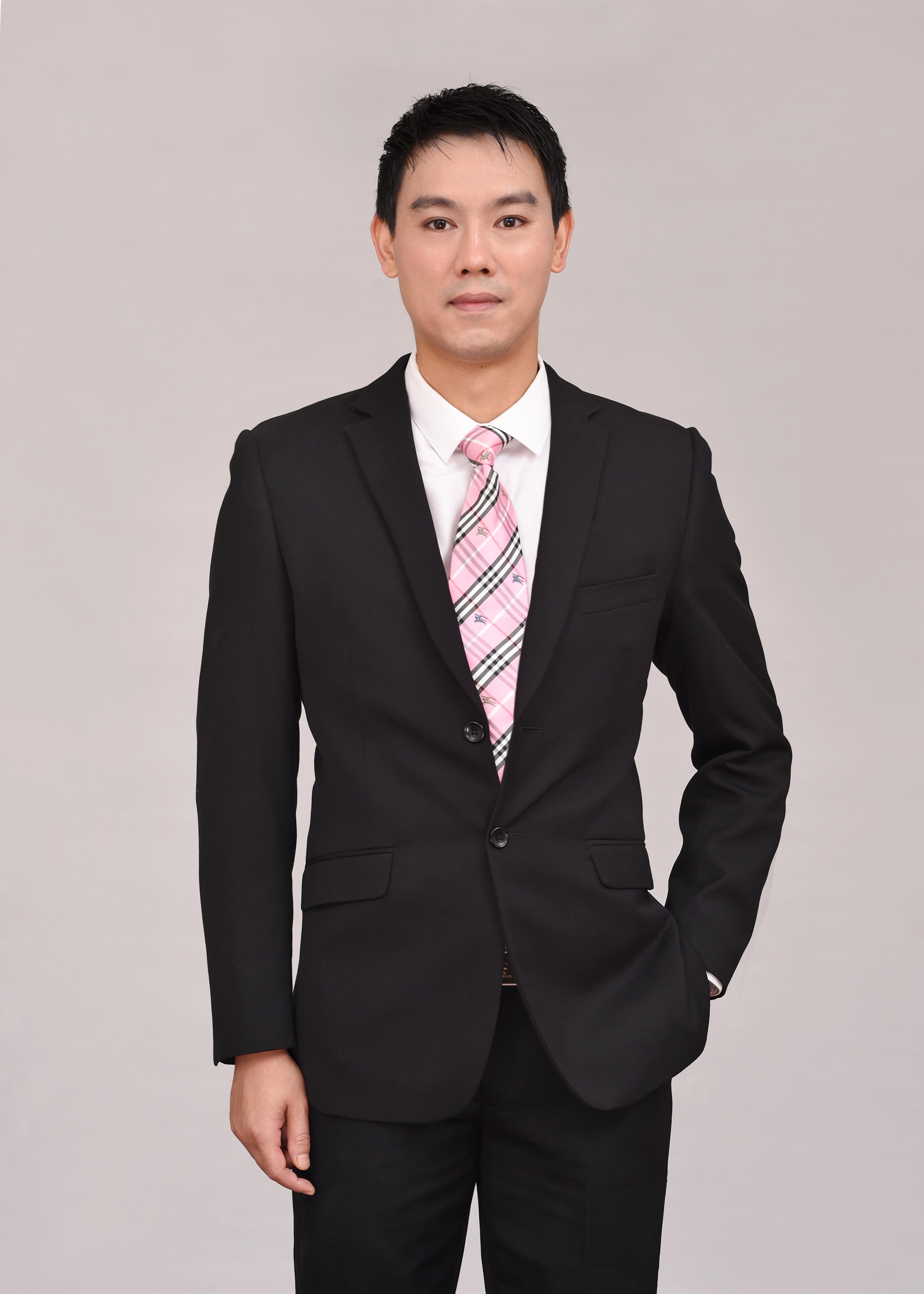 王梓轩 艺术总监 & 首席设计师